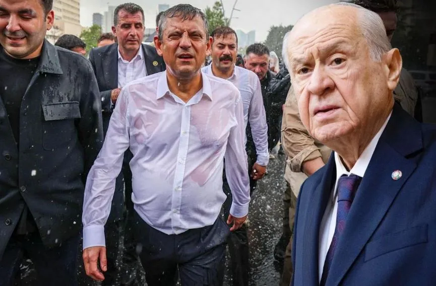 Bahçeli’den Özgür Özel’e Anıtkabir Tepkisi: “Siyaseti Sokakta Değil, Milletin İradesinde Arayın”