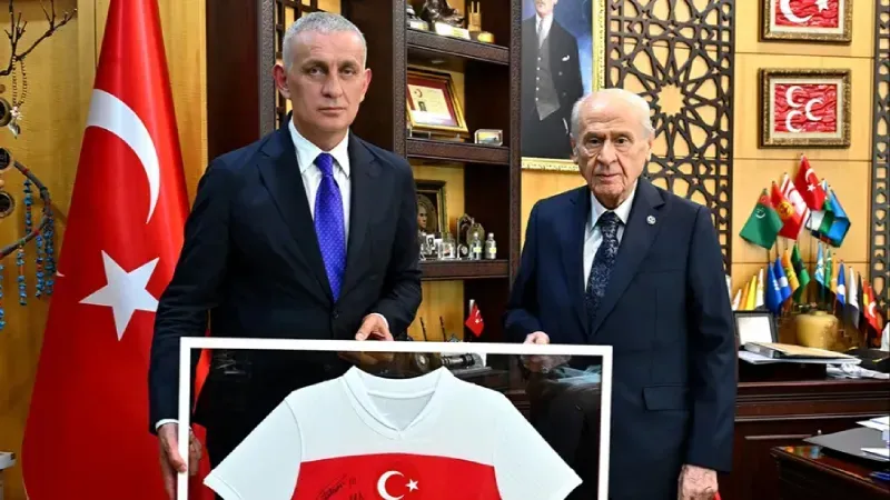 Bahçeli’den TFF’ye ‘Ligleri Tescil Etmeyin’ Çağrısı