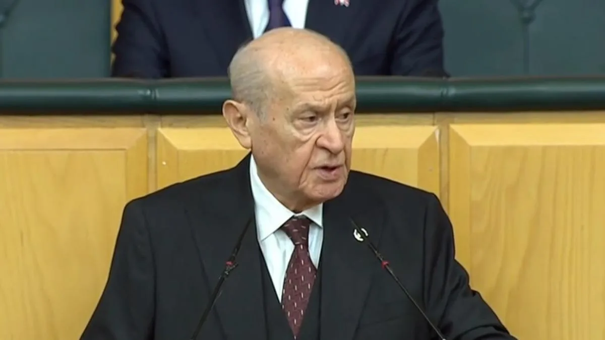 Bahçeli: Kriz ve Kaos, Geleceği Tehdit Ediyor!
