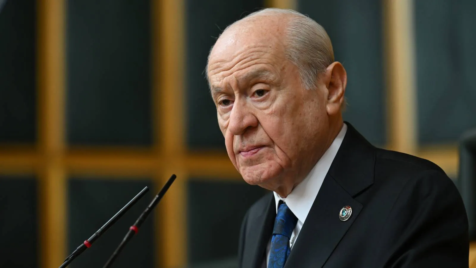 Bahçeli, Terörsüz Türkiye Teklifine İmza Attı