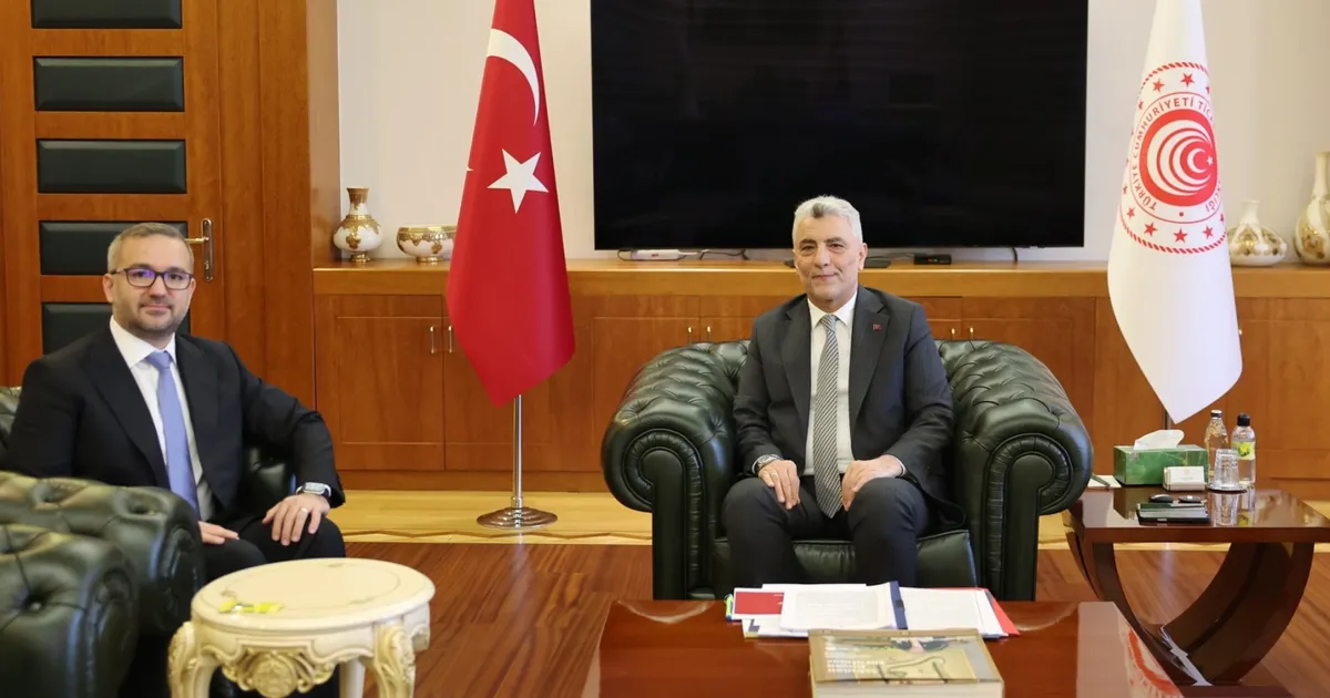 Bakan Bolat, TCMB Başkanı ile Ekonomi Görüşmesi Yaptı