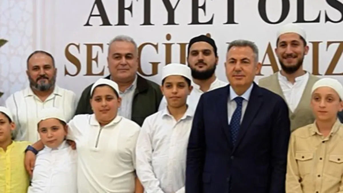 Bakan Çiftçi’den Hafızlara Özel Yemek Programı