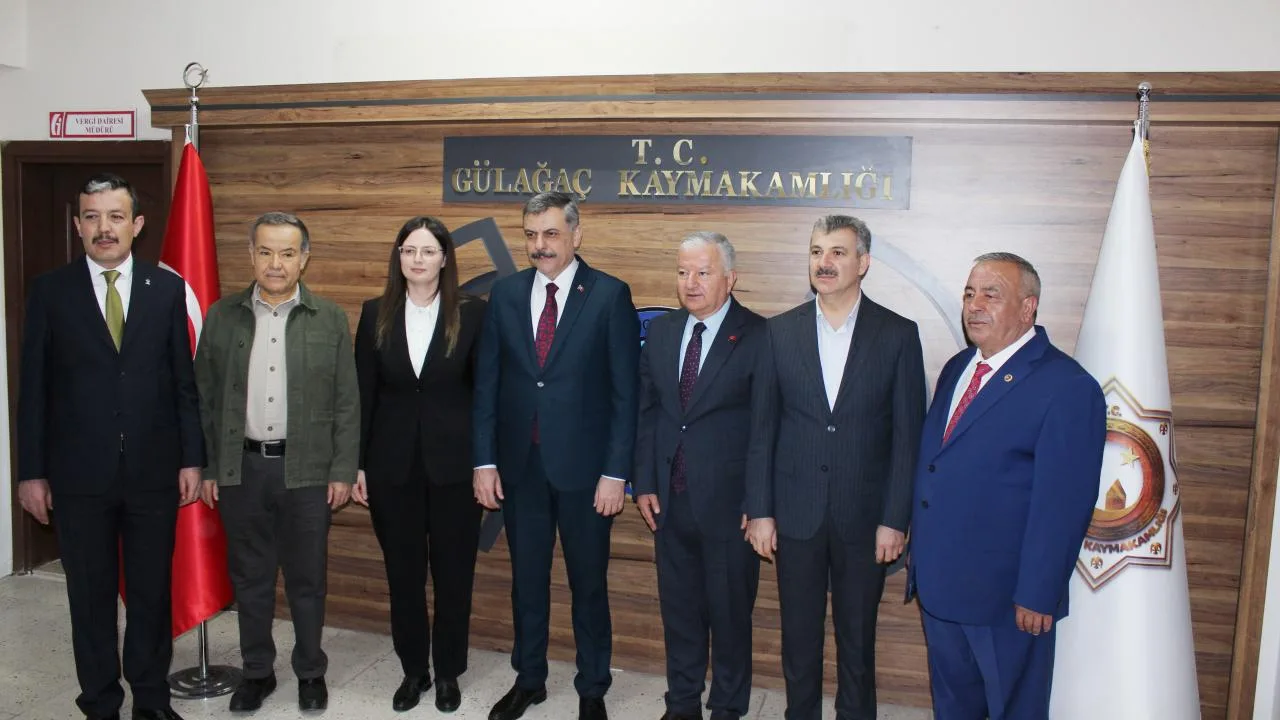 Bakan Çiftçi, Gülağaç’ta Eski Günleri Yad Etti