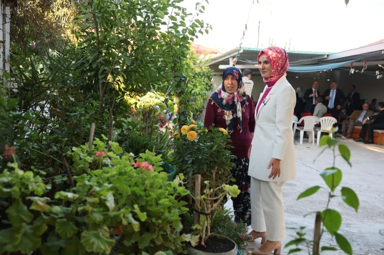 Bakan Göktaş, 48 Yıllık Çifte Sürpriz Ziyaret