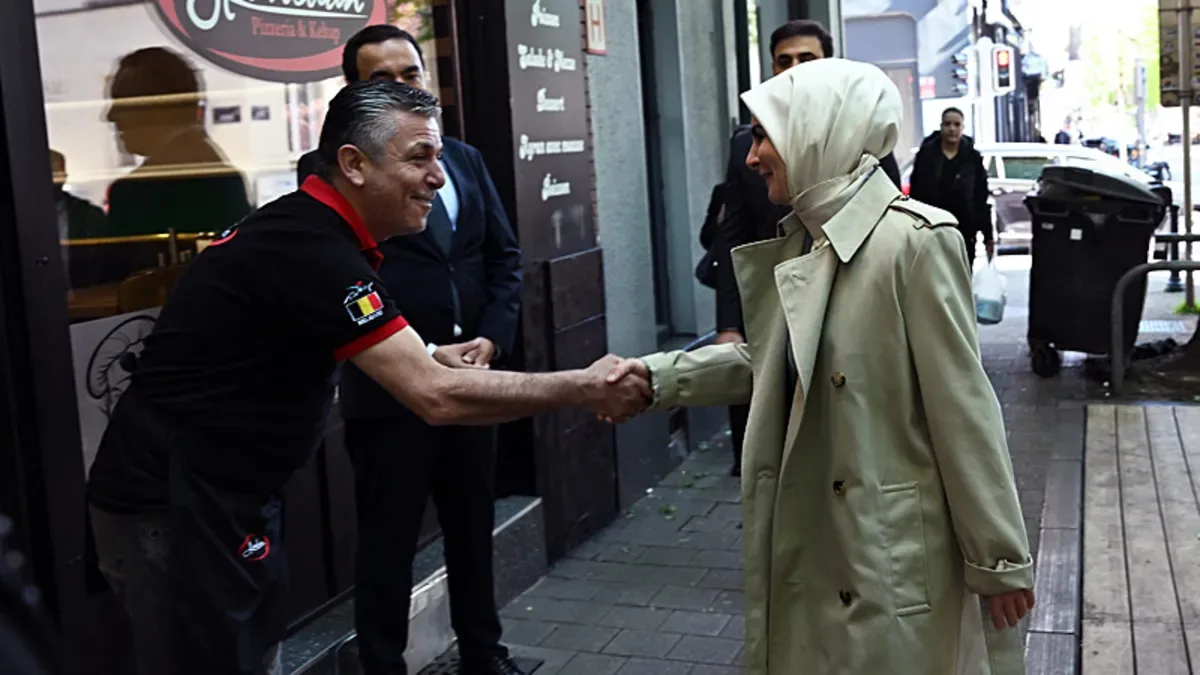 Bakan Göktaş Belçika’da: Türklerin Yanındayız!