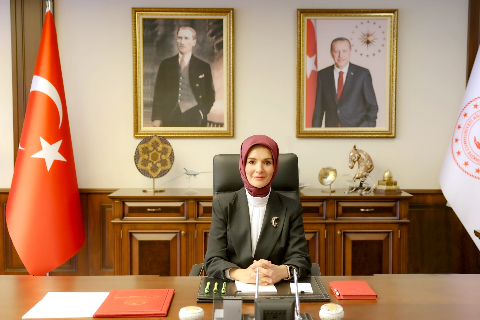 Bakan Göktaş’tan Ahlaksız Paylaşımlara Tepki!