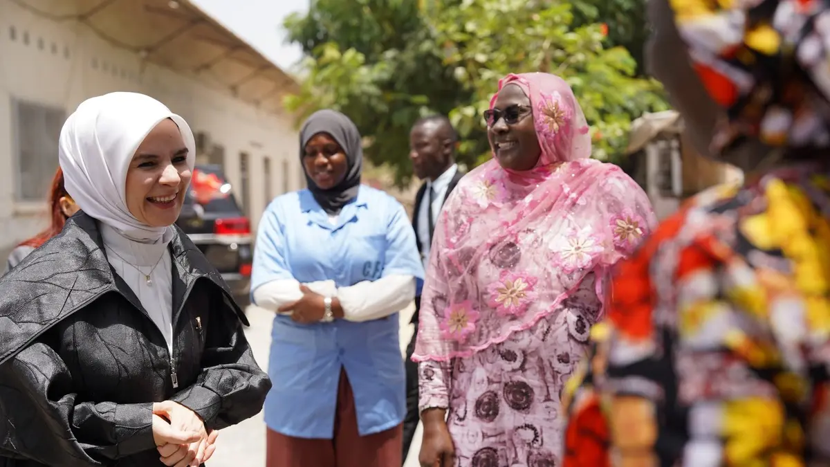 Bakan Göktaş tan Senegal de anlamlı ziyaret: