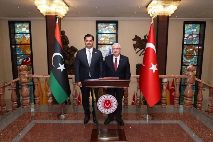 Bakan Güler, Hafter ile kritik görüşme gerçekleştirdi
