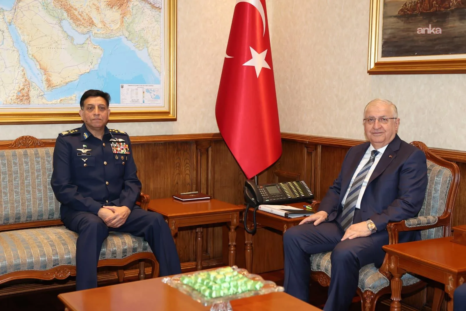 Bakan Güler, Pakistan Hava Kuvvetleri Komutanı’nı Ağırladı