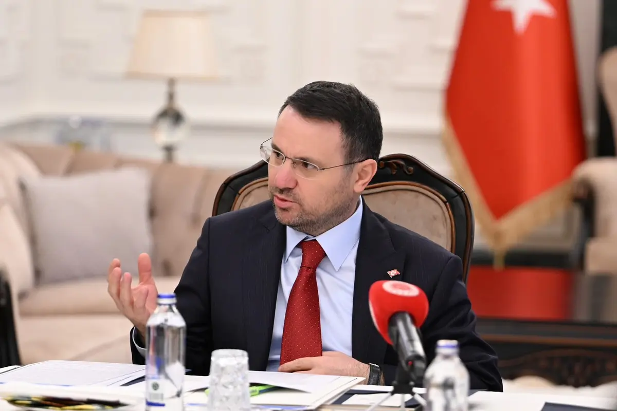 Bakan Gürlek, Uğur Mumcu'nun ailesini kabul etti!