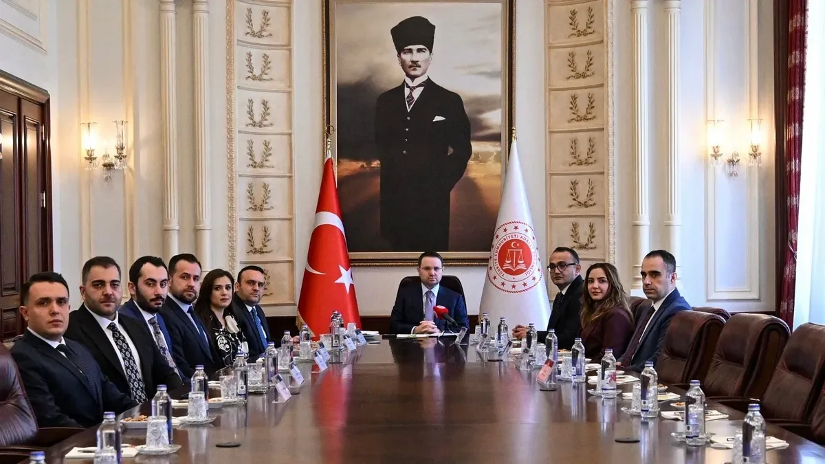 Bakan Gürlek, Türk Hukuk Enstitüsü Heyetini Ağırladı