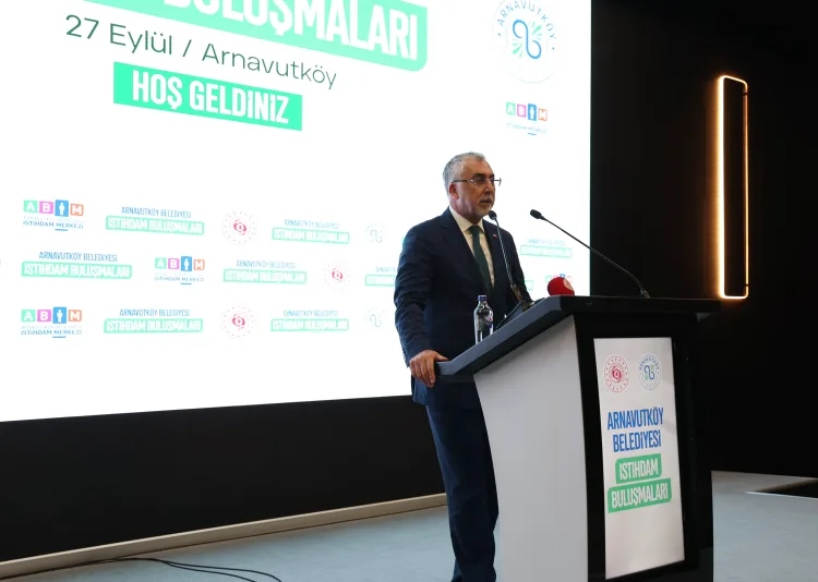 Bakan Işıkhan, Arnavutköy İstihdam Merkezi’ni Ziyaret Etti