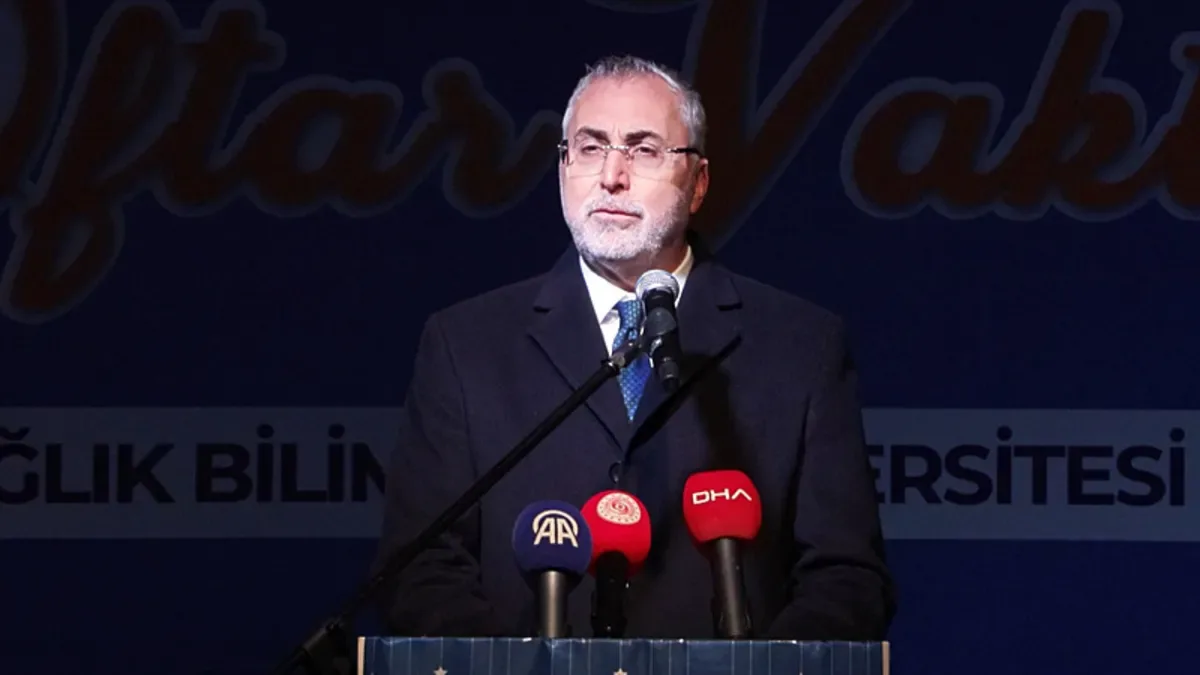 Bakan Işıkhan, Sağlık Bilimleri Öğrencileriyle İftarda