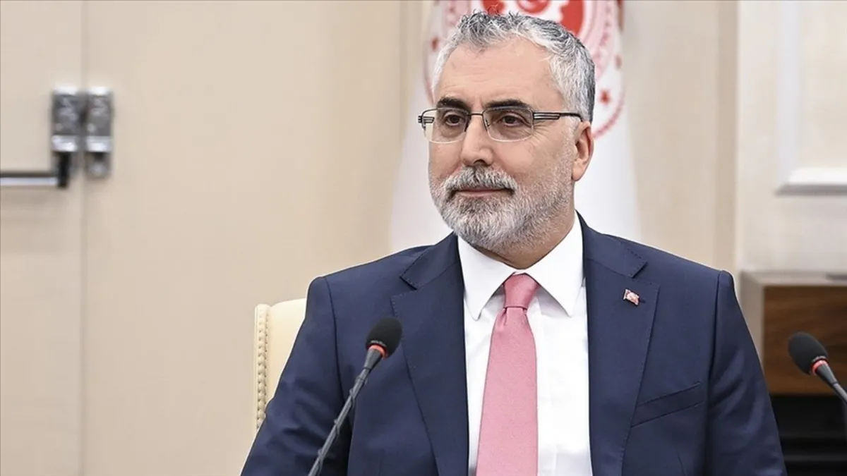 Bakan Işıkhan: Yorulmadan Çalışmaya Devam!