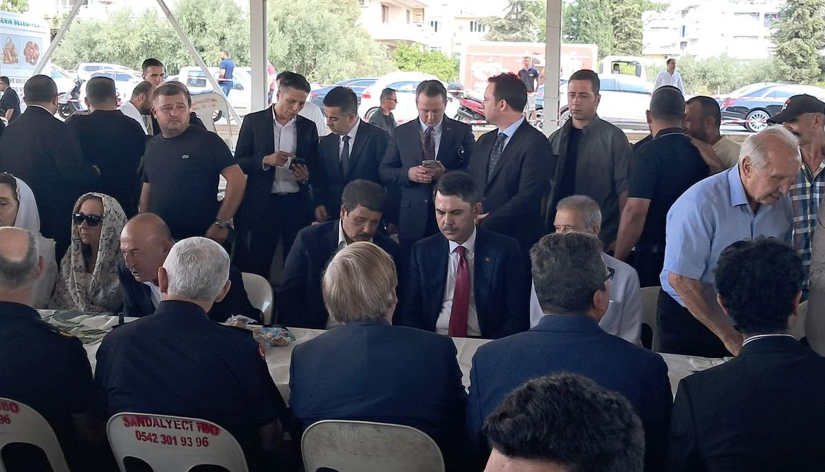 Bakan Kurum: Antalya’da Dünya Buluşacak