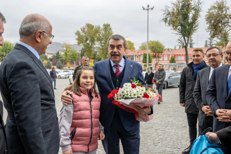Bakan Tekin’den Malatya’ya Eğitim Ziyareti