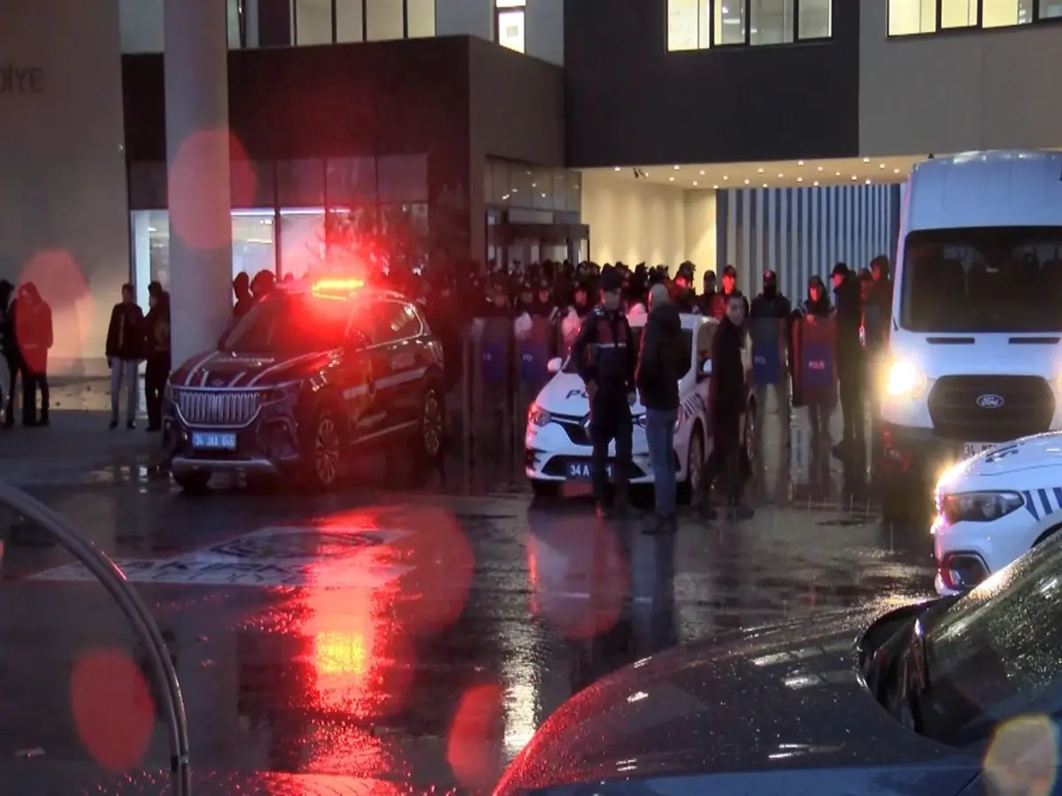 Bakırköy Belediyesine yönelik soruşturma: 40 şüpheliye tutuklama talebi, 17 kişiye adli kontrol şartı 2