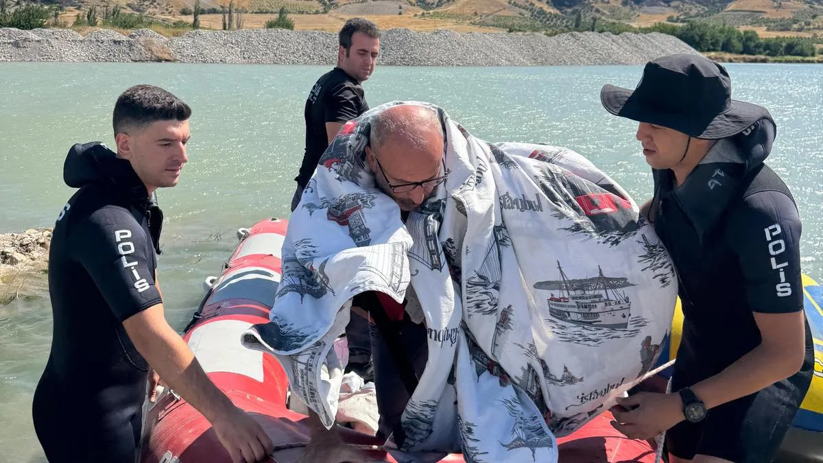 Balık Tutarken Botu Alabora Olan M.E. Kurtarıldı!