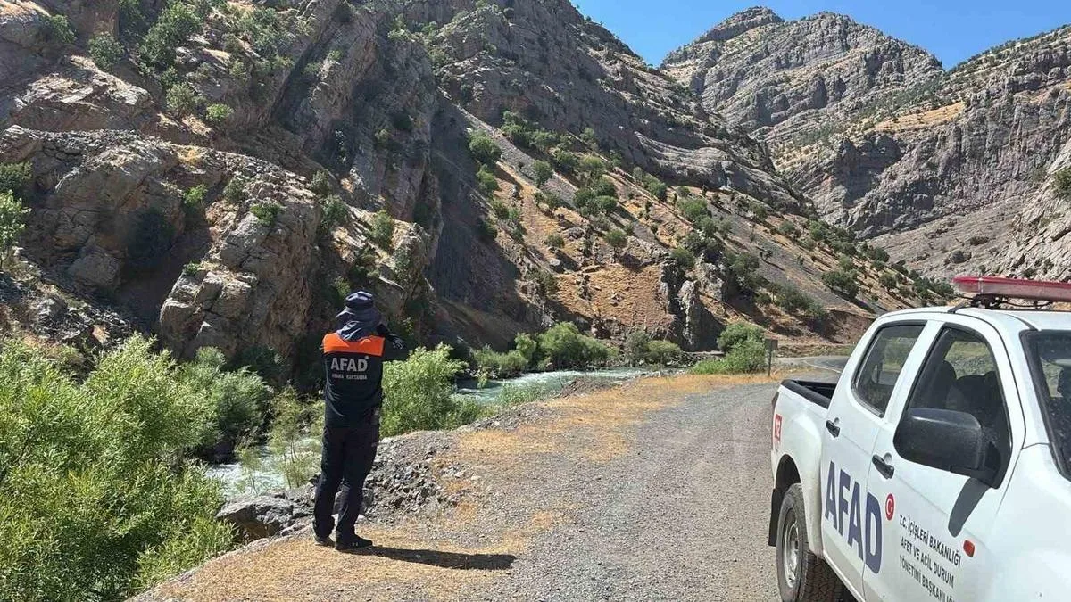 Balık Tutma Seferinde Kayıp Genç İçin Arama!