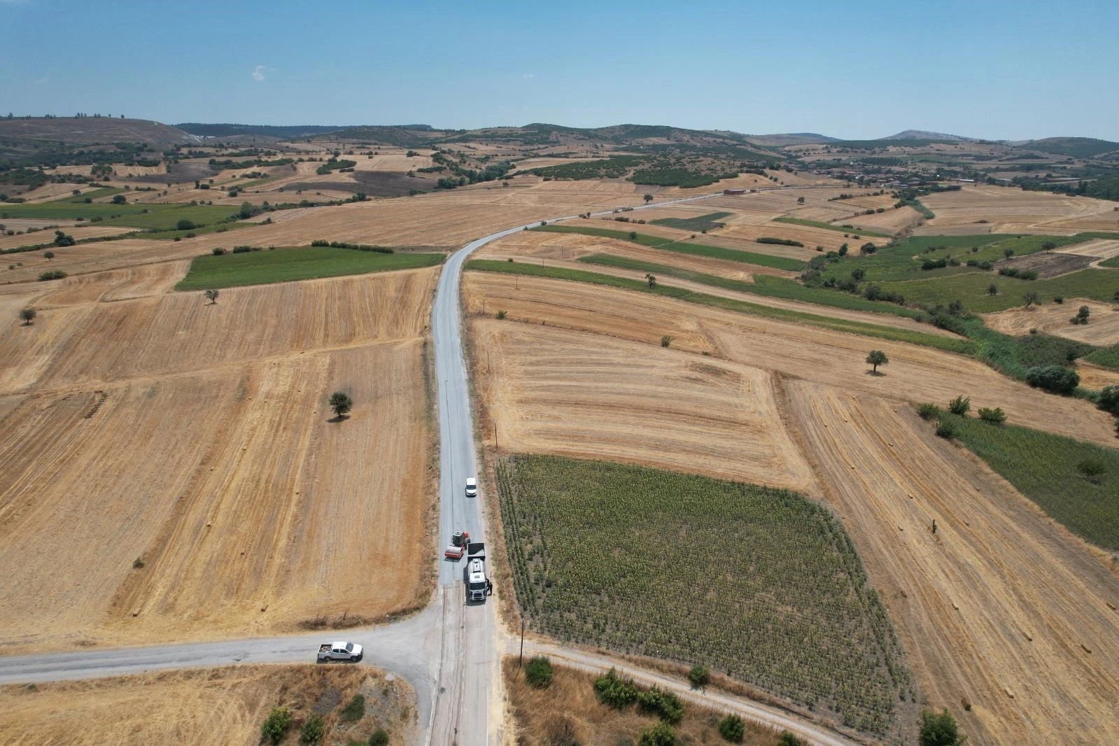 Balıkesir’de Bozuk Yollar Tarihe Karışıyor!