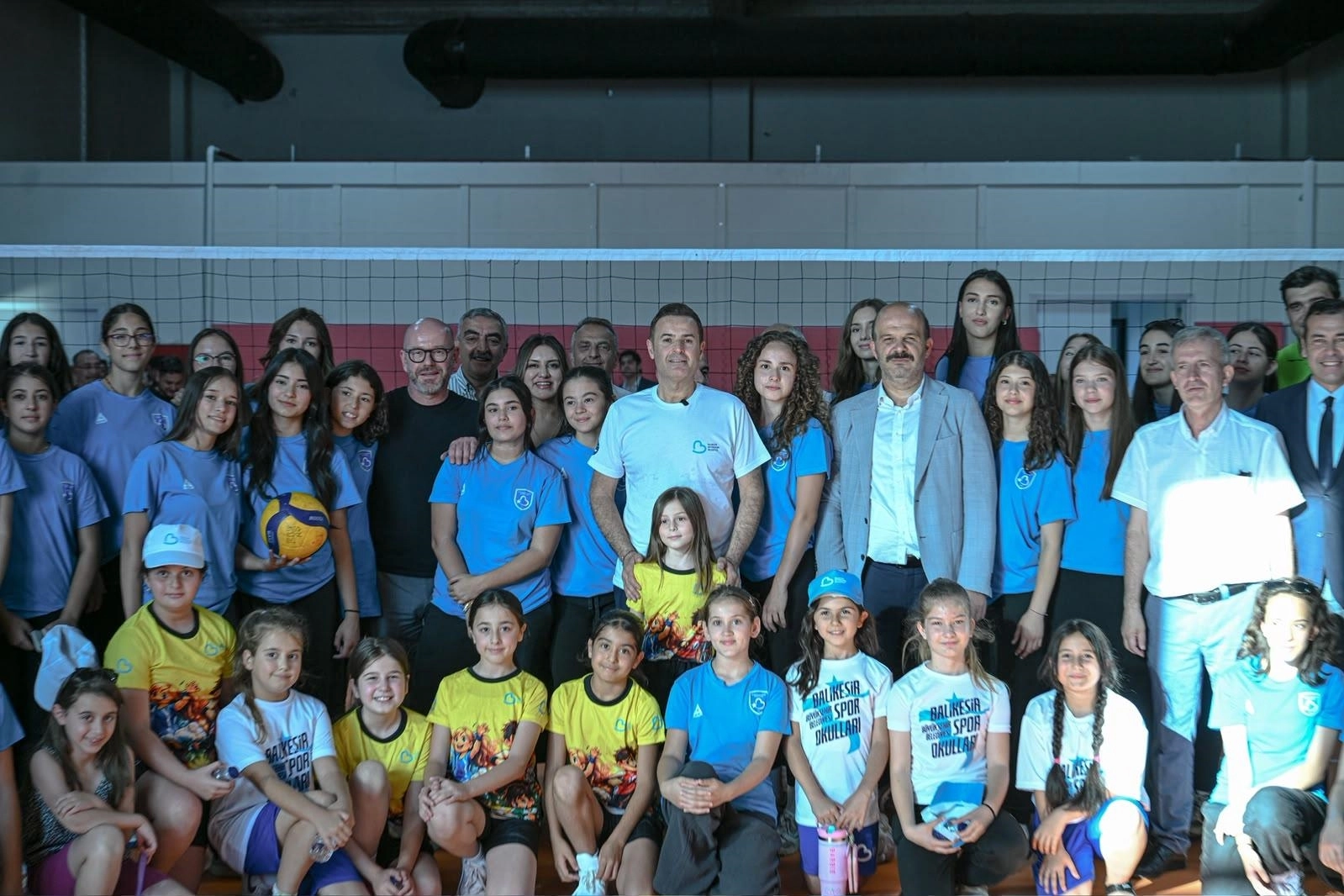 Balıkesir’de Yeni Spor Merkezleri Hizmete Açıldı