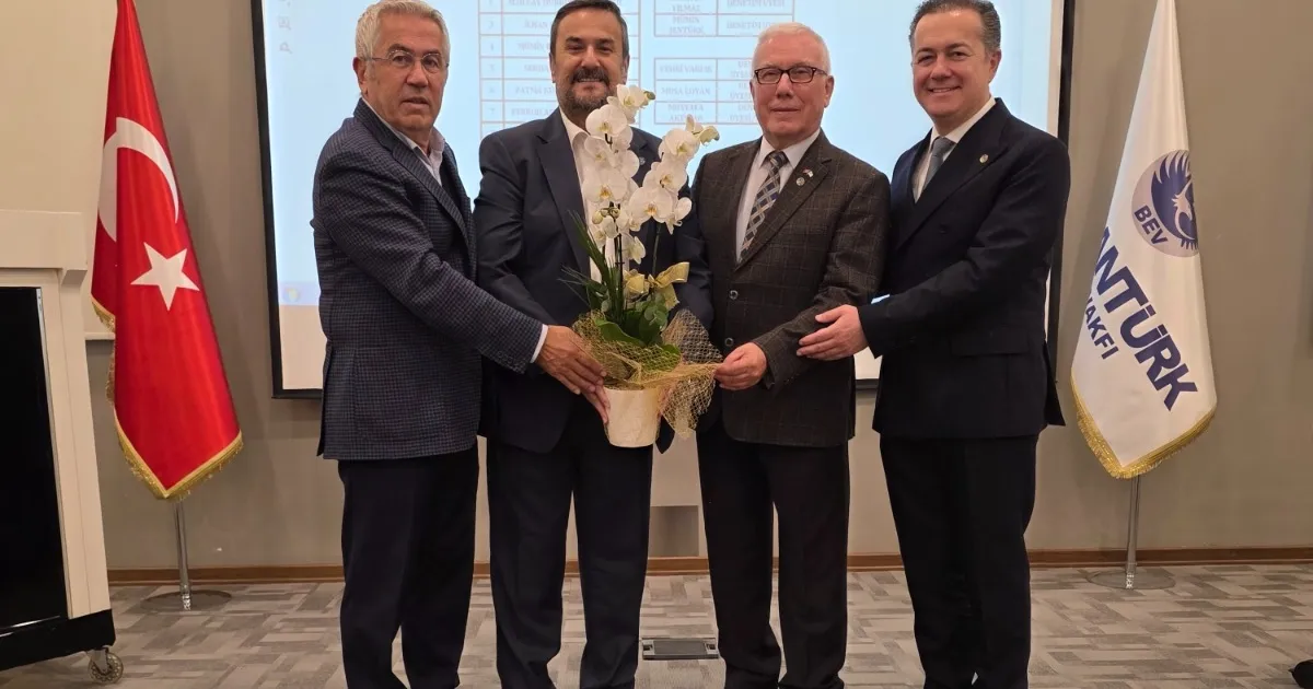 BALKANTÜRK Vakfı’nda Yeni Dönem: Adnan Sözeri