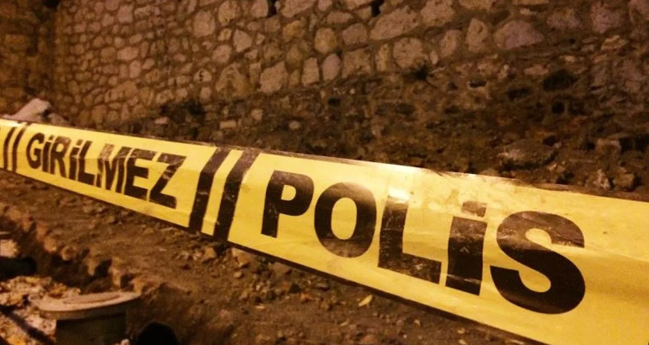 Balkondan Ateş Açan Şahıs, Kovalama Sonucu Yakalandı!