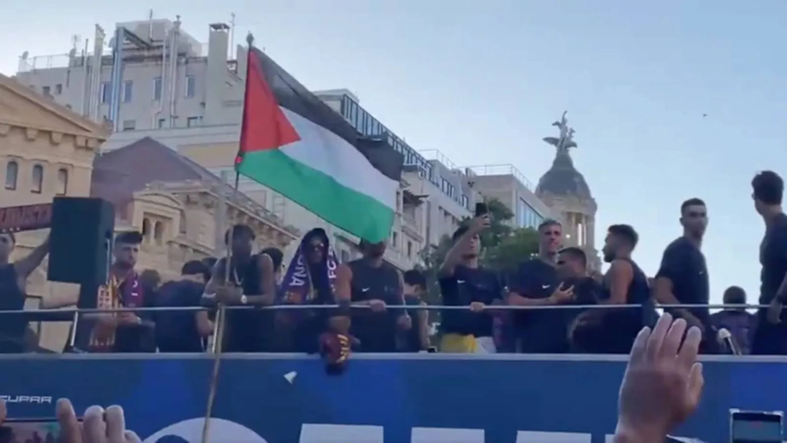 Barcelona Kutlamasında Filistin Bayrağı Rüzgarı!