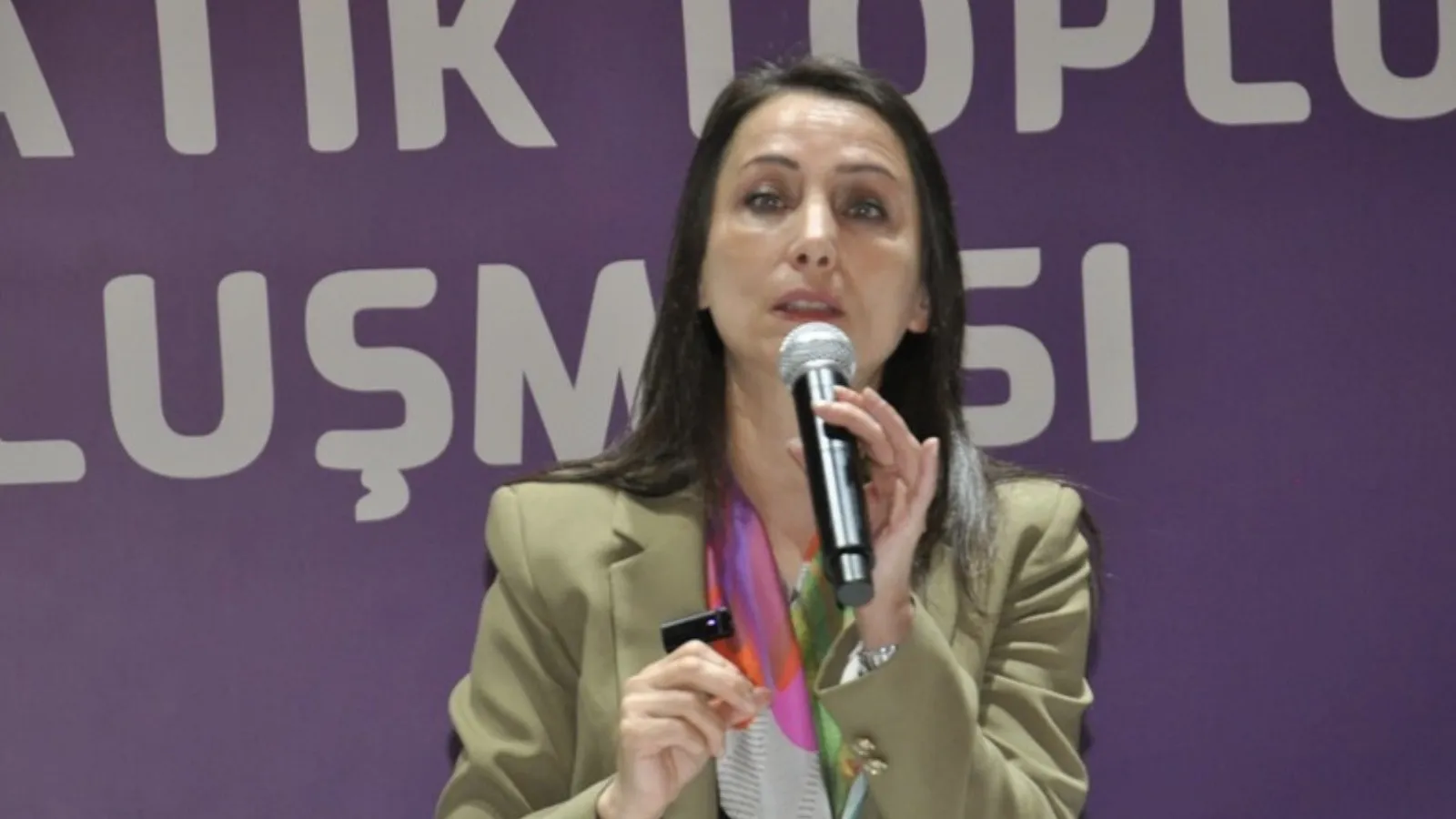 Barış İçin Kadınlar: İğne Oyası Gibi Sabırla