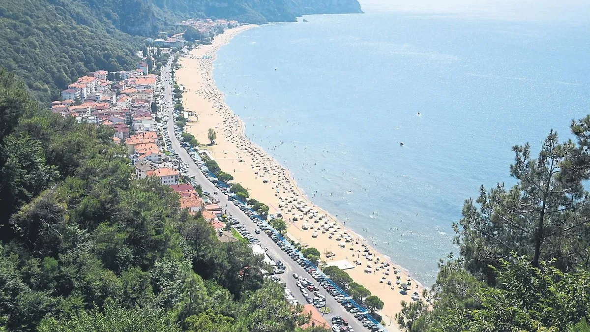 Bartın’da Denize Girme Yasağı: Kirlilik Alarmı!