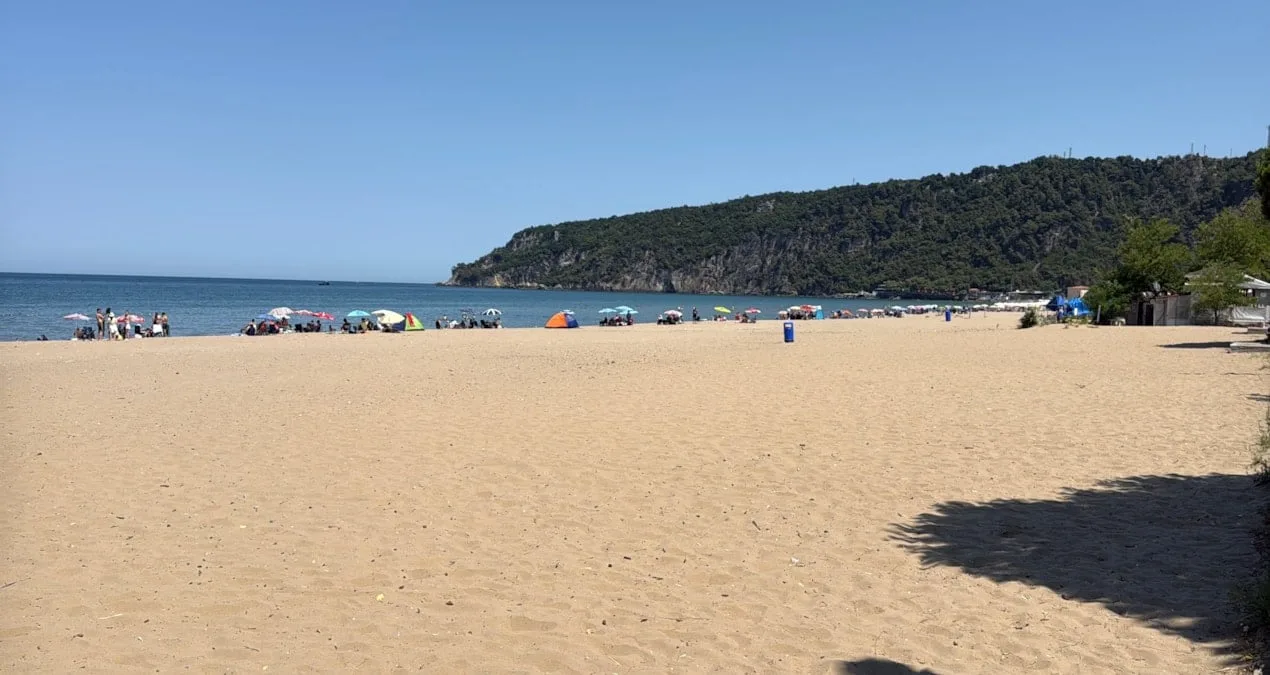 Bartın’da İnkumu Plajı’nda Deniz Soğuk!