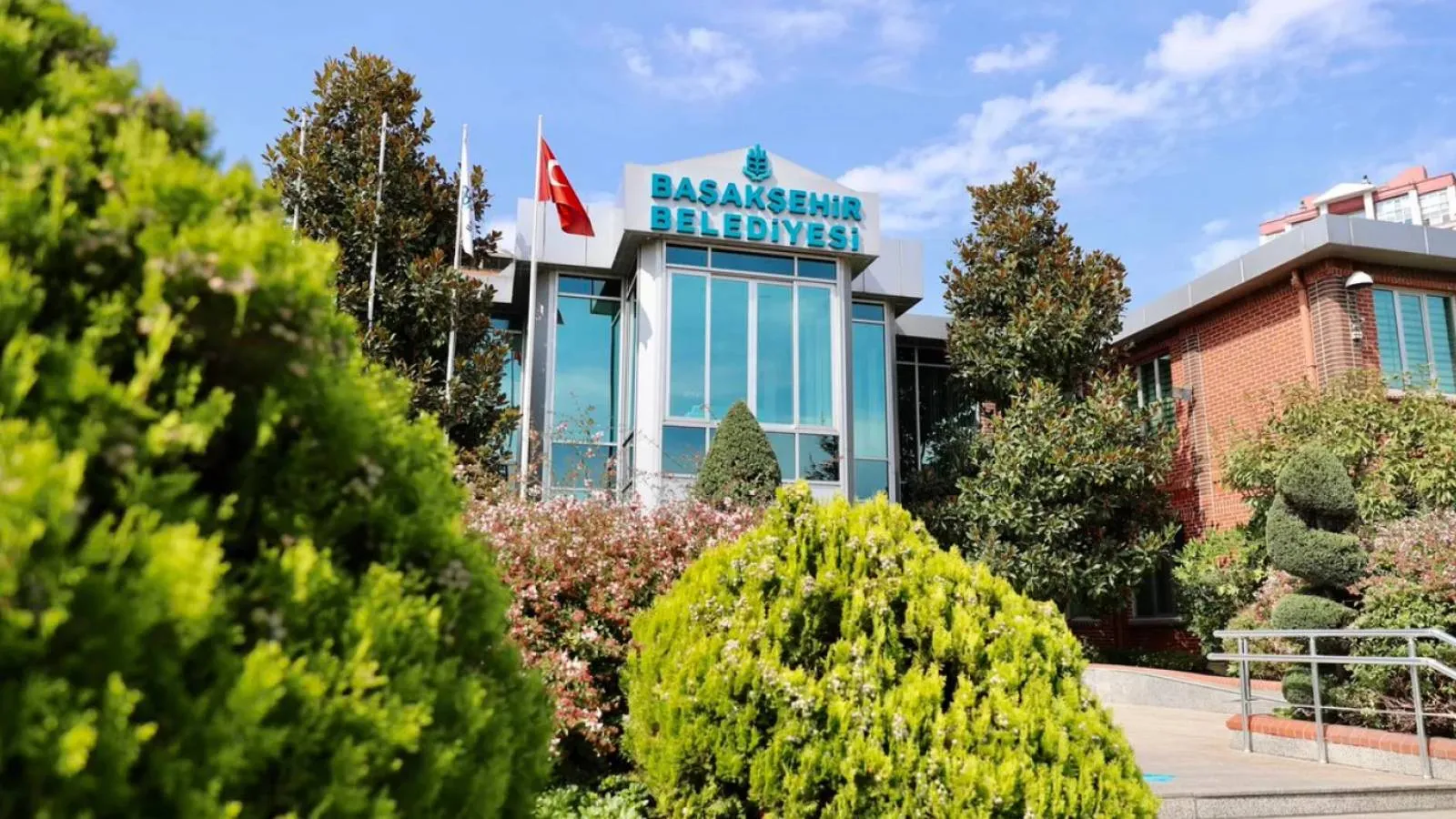 Başakşehir Belediyesi’nden 1.2 Milyar TL Borçlanma!