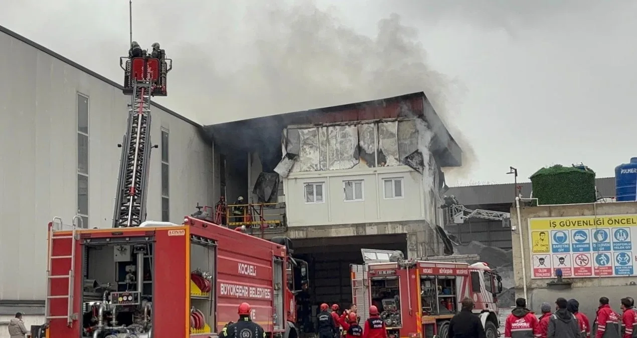 Başiskele’de Beton Santralinde Yangın Çıktı!