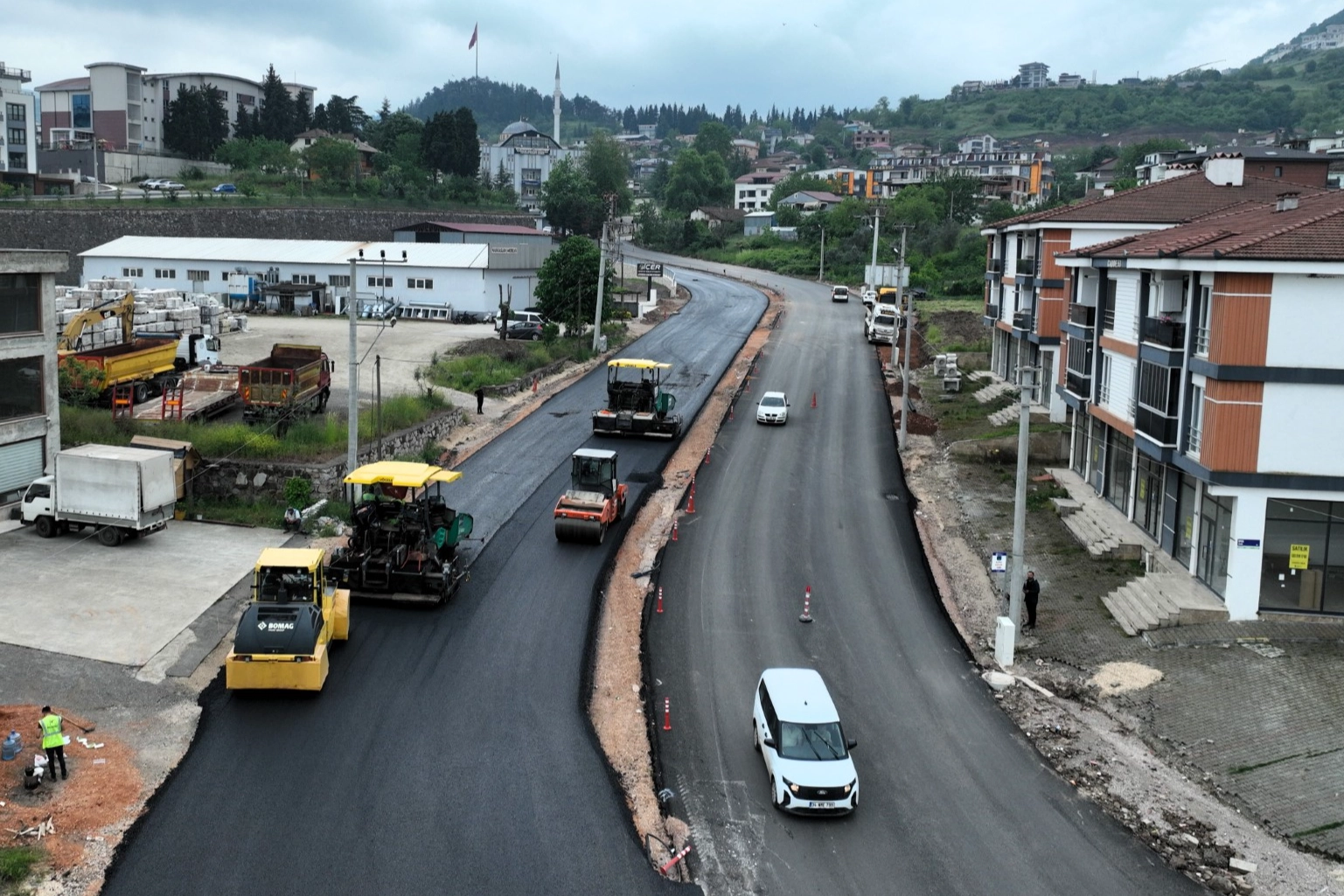 Başiskele’de Cadde Çalışmaları Trafiği Rahatlatıyor
