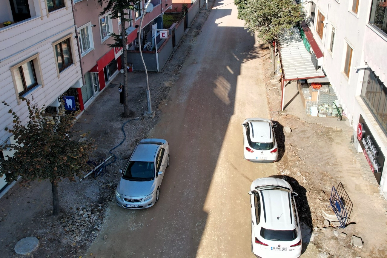Başiskele’de Cumhuriyet Caddesi’nde Yenileme Atağı!