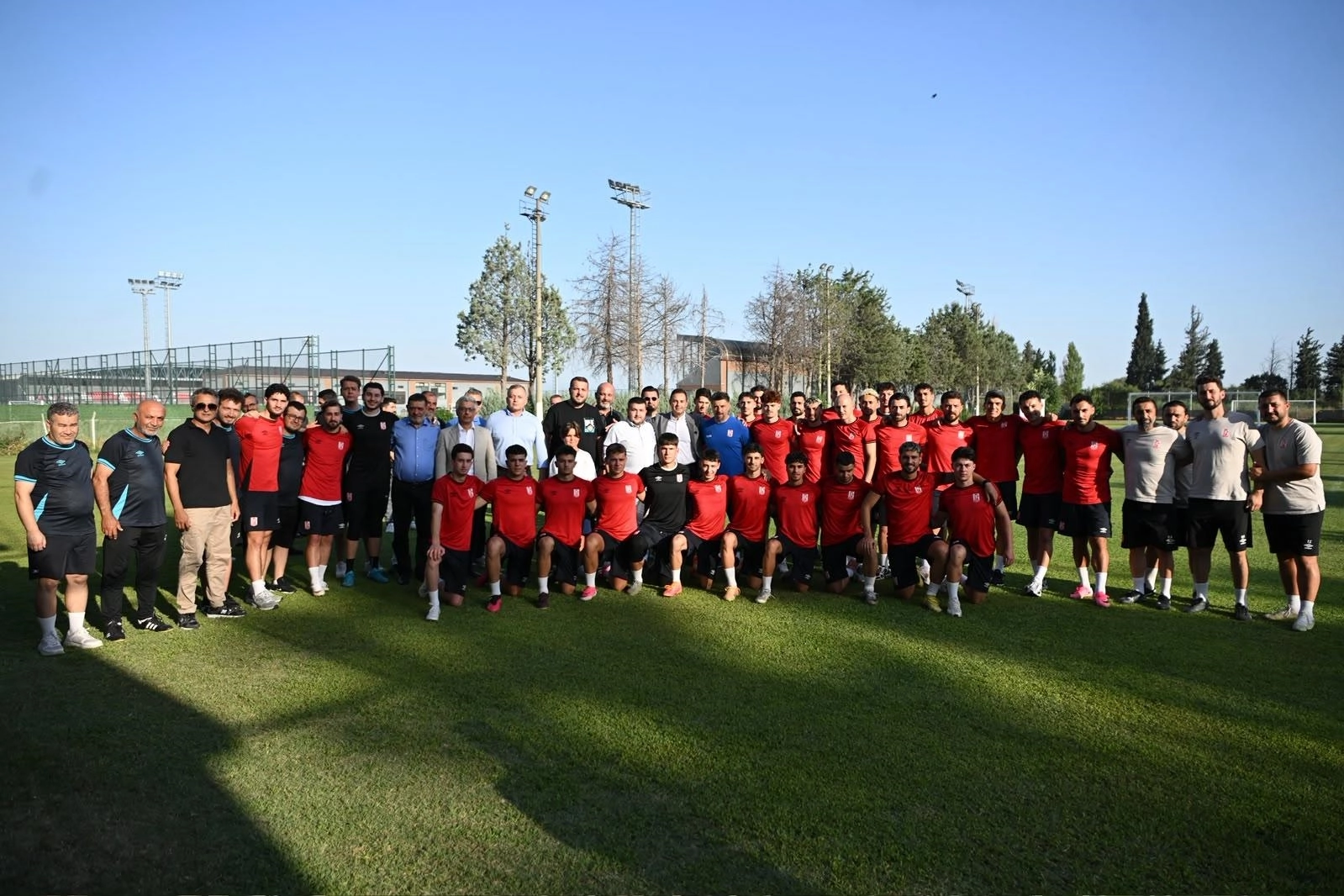 Başkan Akın’dan Balıkesirspor’a Moral Desteği!