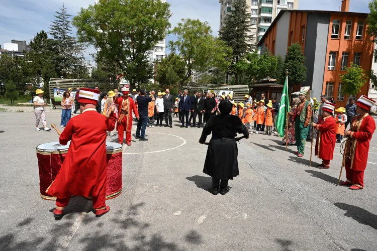 Başkan Altay’dan Özel Öğrencilere Tarım Desteği
