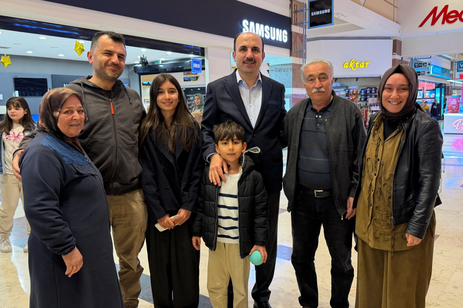 Başkan Altay, Esnaf ve Vatandaşlarla Buluştu!