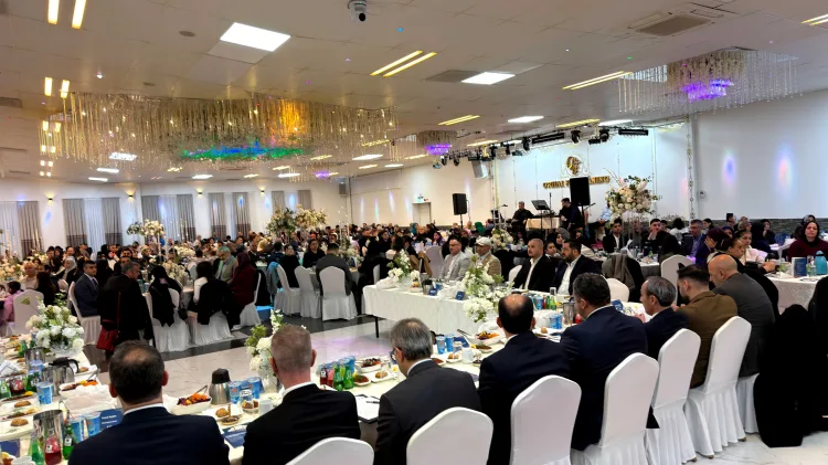Başkan Altay, Stokholm’de Konyalılarla İftar Yaptı