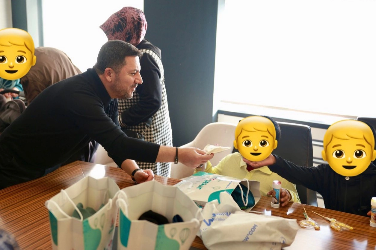 Başkan Amca’dan Çocuklara Bayram Sevinci!