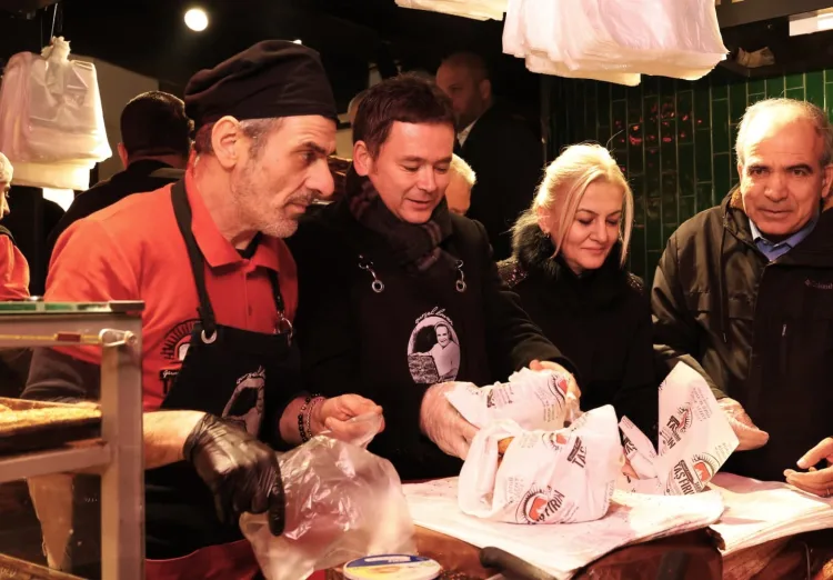 Başkan Aydın, Abdal Meydanı’nda Sahur Coşkusu