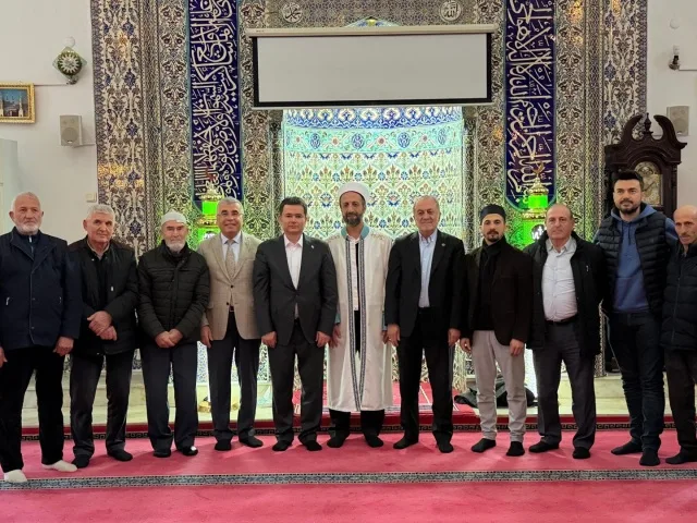 Başkan Aydın, Bayramda Vatandaşlarla Buluştu