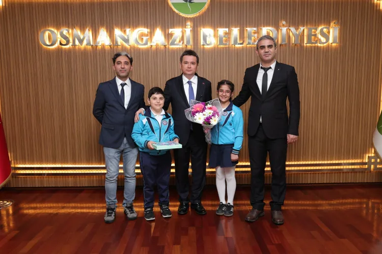 Başkan Aydın, Koltuğunu Çocuklara Devretti!