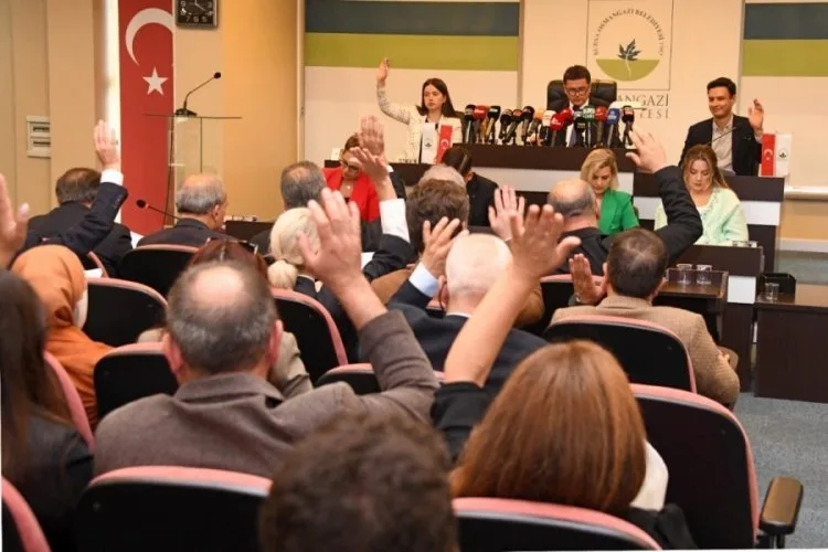 Başkan Aydın: ‘Milletvekillerini kınıyoruz!’