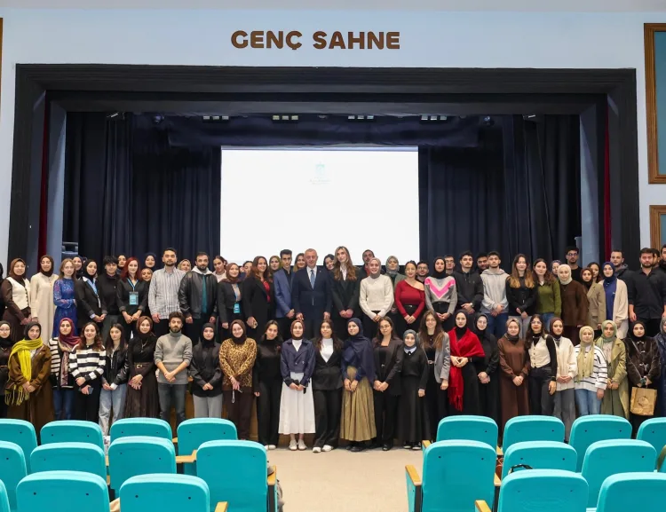Başkan Büyükakın’dan Gençlere Eğitim Vurgusu