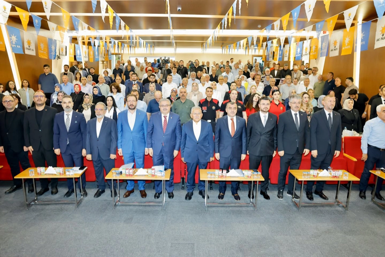 Başkan Büyükkılıç’tan Kayseri’ye Hizmet Vurgusu