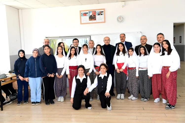 Başkan Er, Öğrencilere Hedef Belirlemeyi Tavsiye Etti