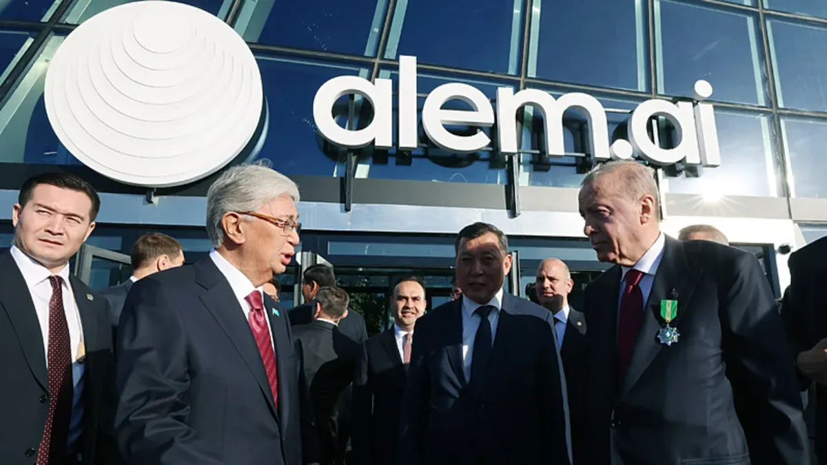 Başkan Erdoğan Alem.AI Yapay Zeka Merkezi’nde