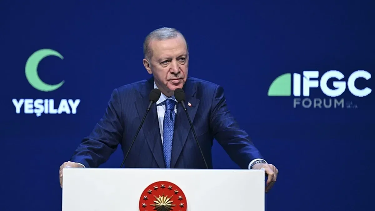 Başkan Erdoğan: Sosyal Medya Toplumu Tehdit Ediyor