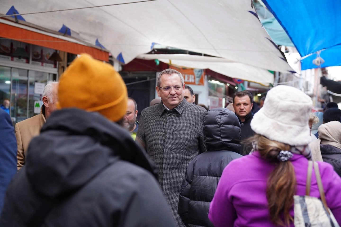 Başkan Ergin Bayramda Esnaf ve Vatandaşla Buluştu